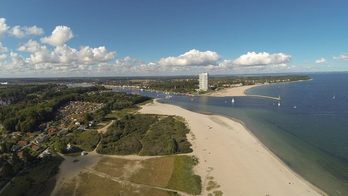 Breiter Sandstrand auf dem Priwall